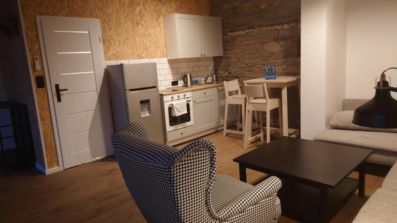 Apartamenty Stonehenge ซอสนอวีแยตส์ ภายนอก รูปภาพ