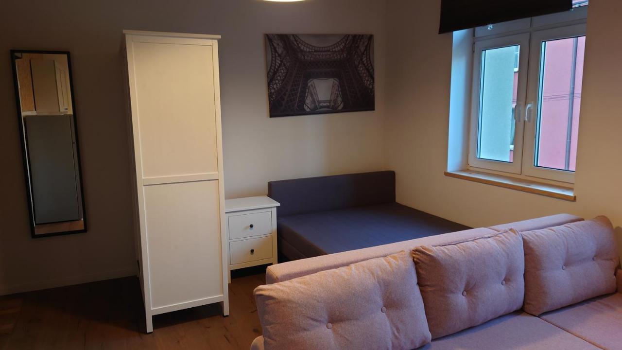 Apartamenty Stonehenge ซอสนอวีแยตส์ ภายนอก รูปภาพ