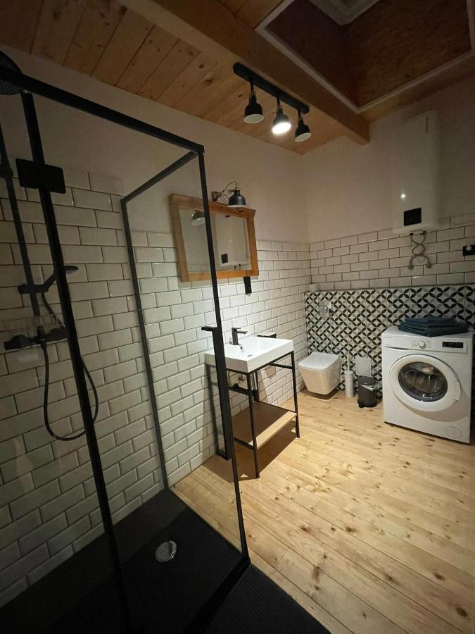 Apartamenty Stonehenge ซอสนอวีแยตส์ ภายนอก รูปภาพ